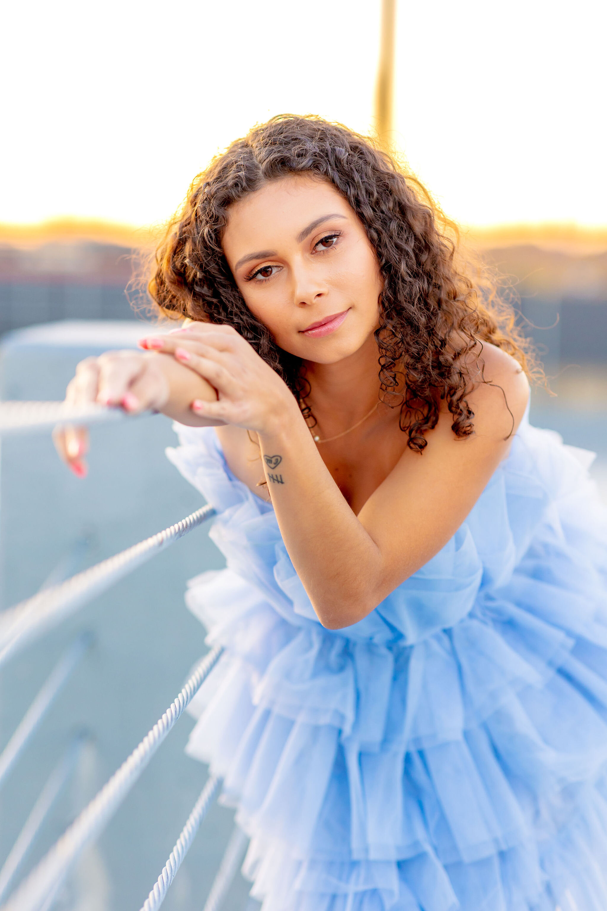 Senior pictures at golden hour